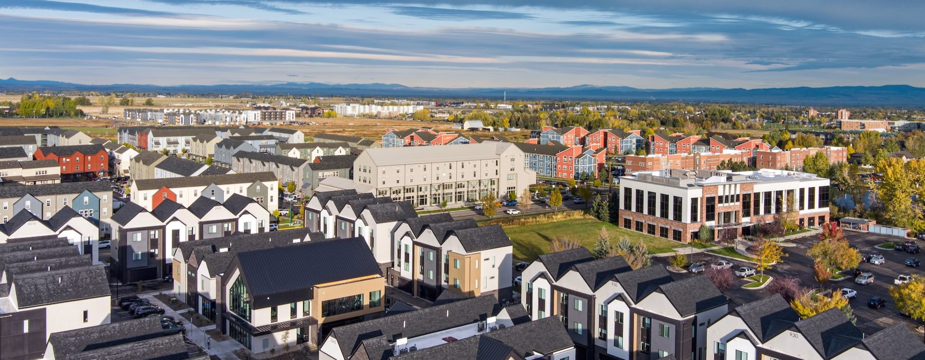 a community near the mountains