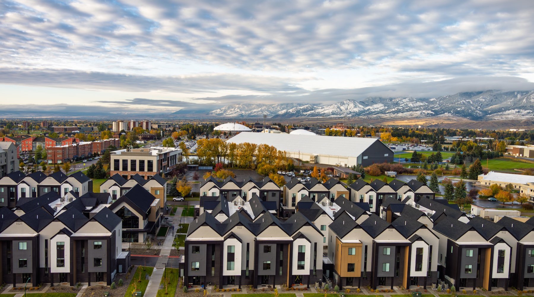 many apartment buildings in the mountains of bozman